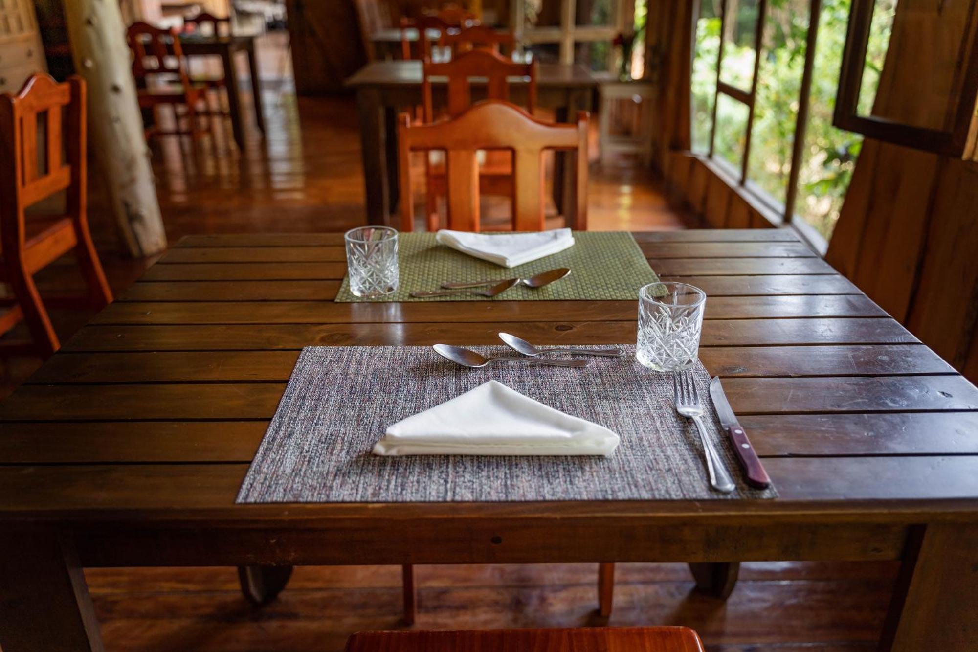 Cedrela Eco-Lodge & Restaurante Copey 외부 사진