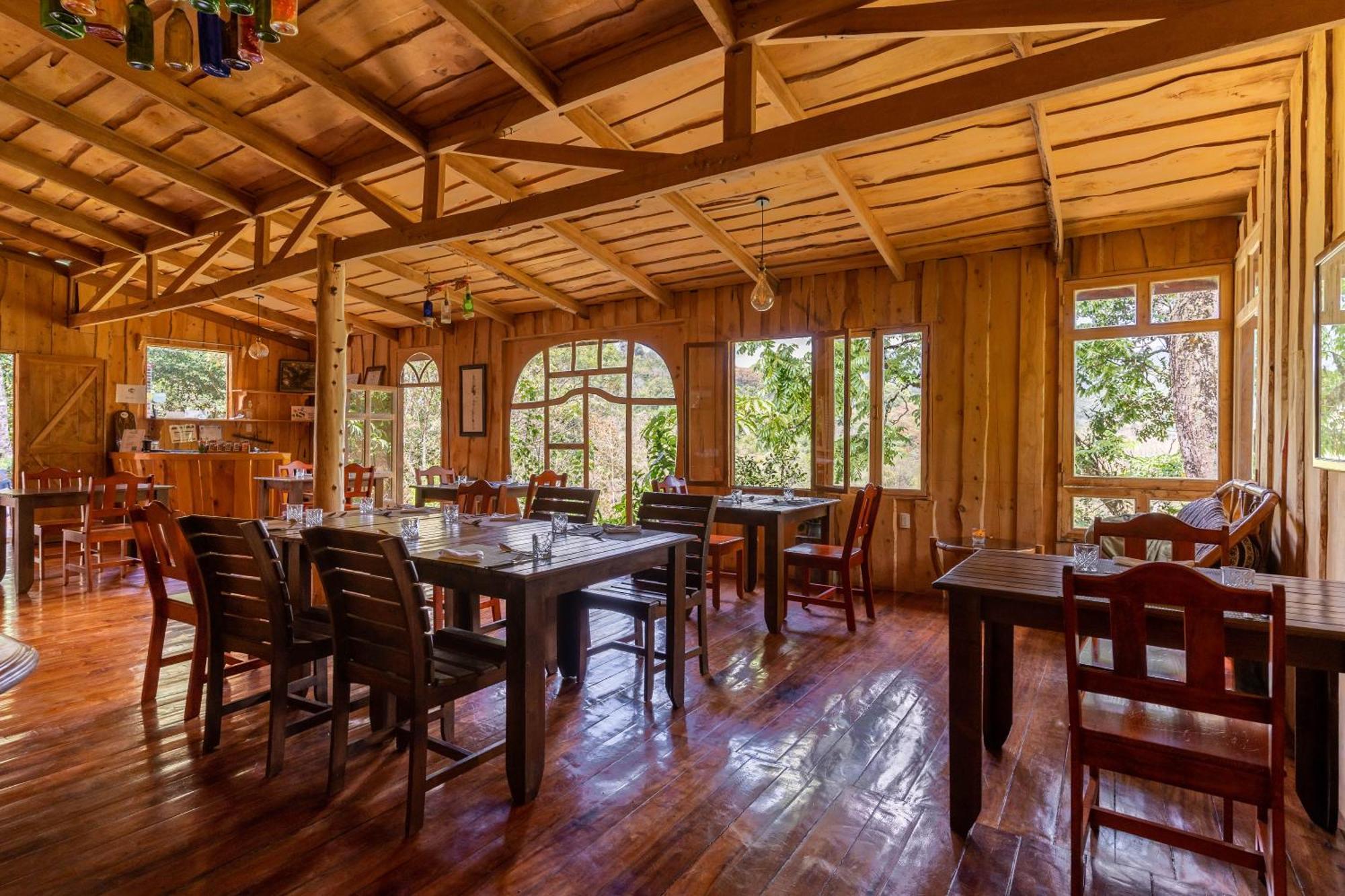 Cedrela Eco-Lodge & Restaurante Copey 외부 사진